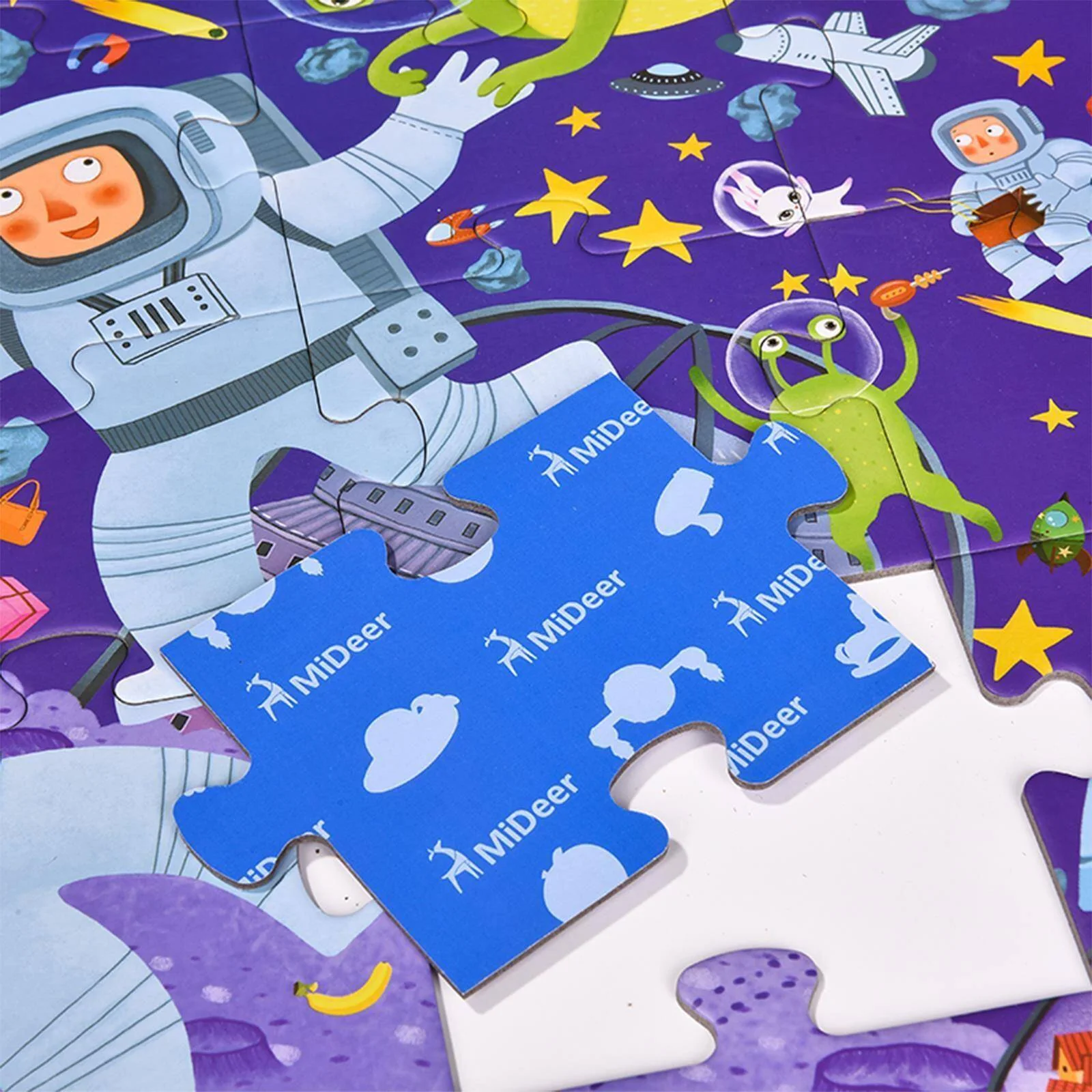 2 in 1 Detective In Space Jigsaw Puzzle with Magnifying Glass - Image 6
