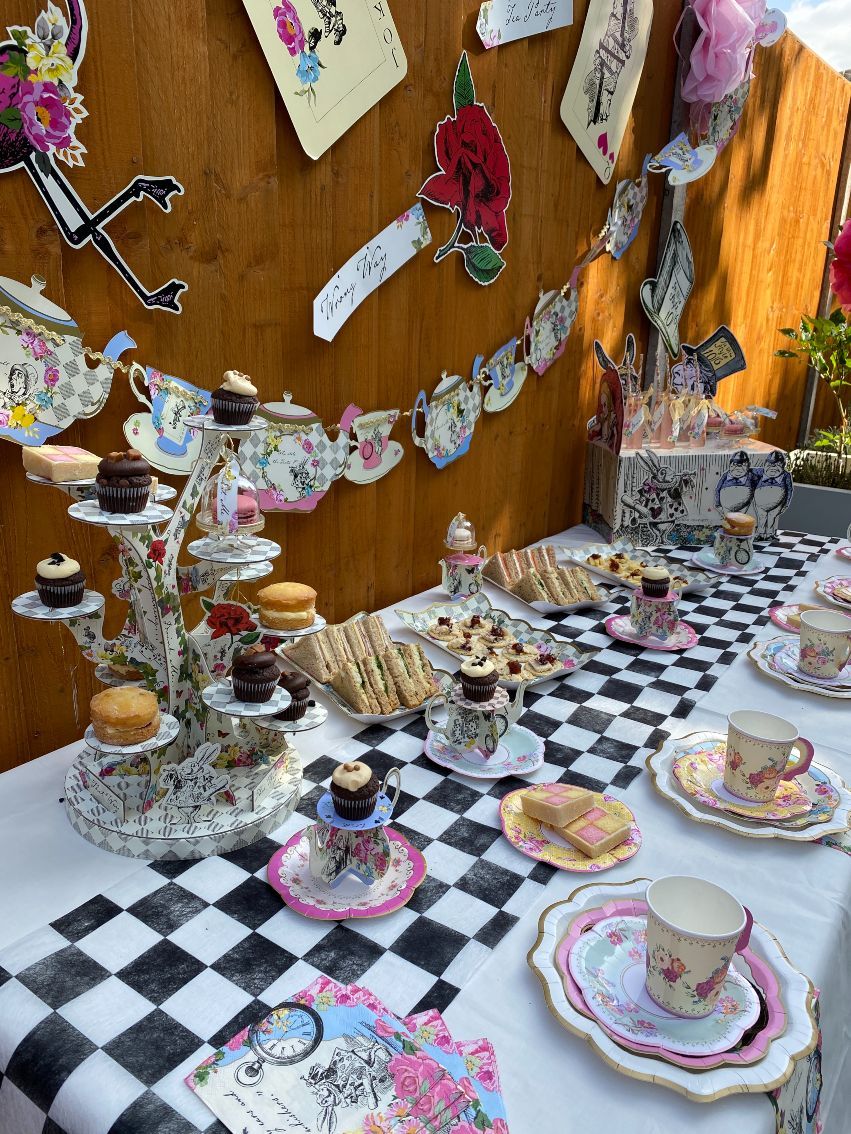 Alice in Wonderland Tree Shaped Cake Stand Party Table Decoration - Image 7