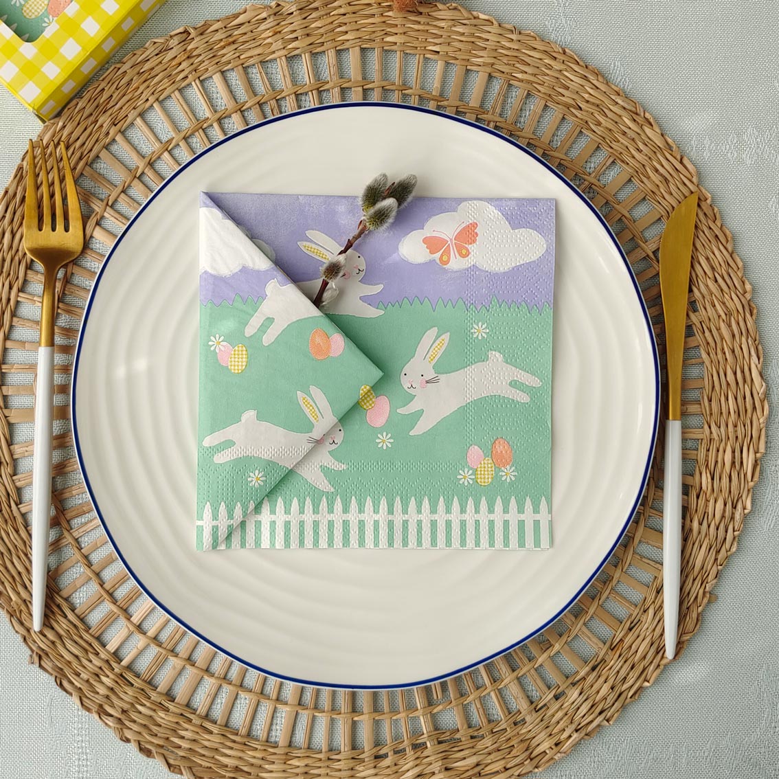 Easter Bunny Napkins (Pack of 20) - Image 5