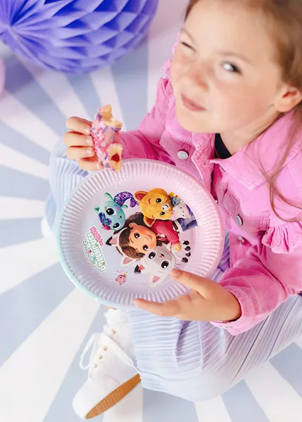Gabby's Dollhouse the Movie Paper Plates 23 cm (Pack of 6) - Image 4