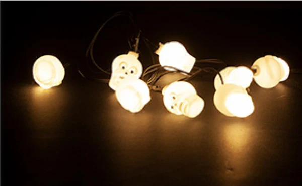 Halloween 8 Light Up LED Skull Lights - Image 3