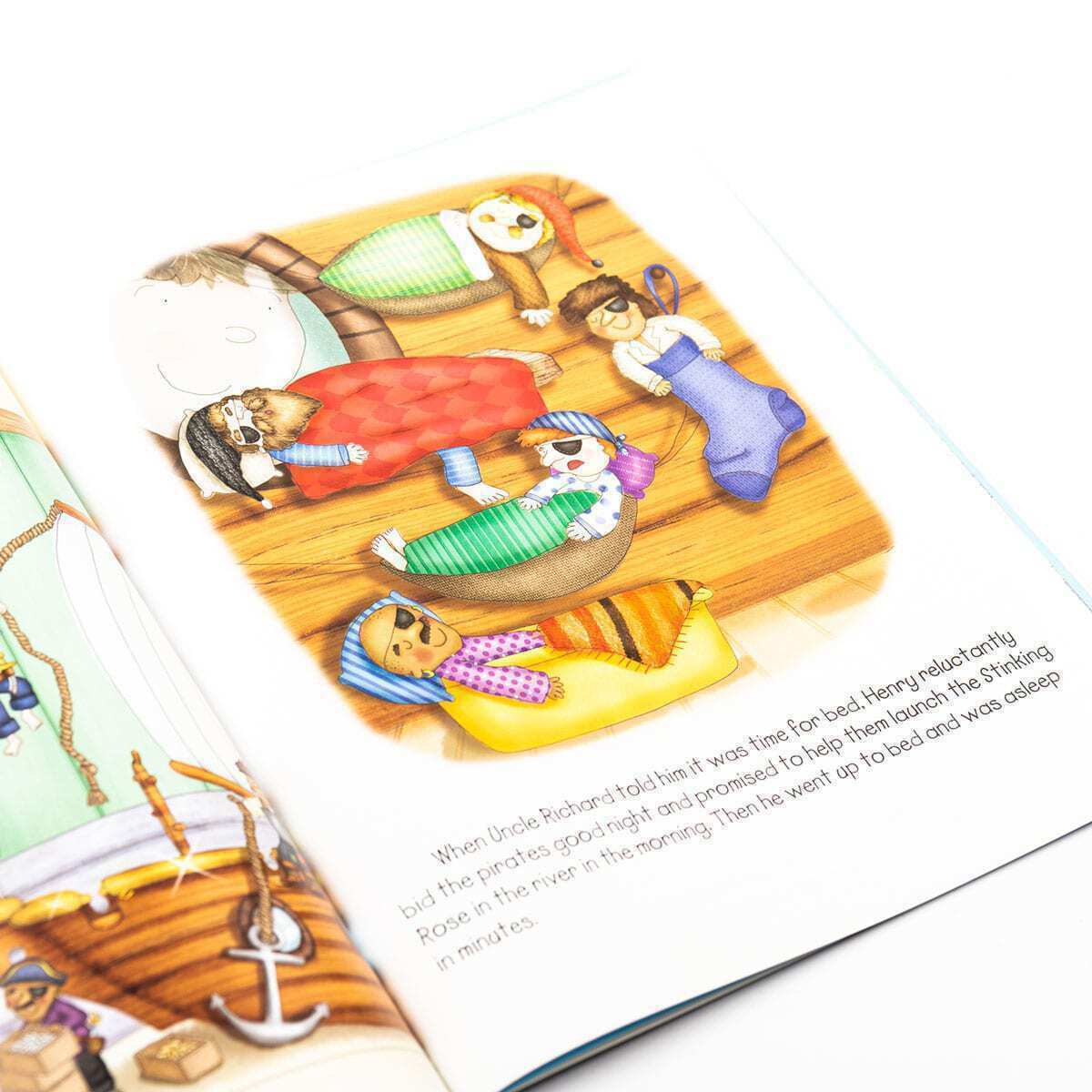 Henry's Pirate Surprise Children's Picture Story Book - Image 3