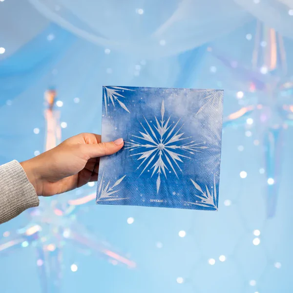 Ice Princess Frost Paper Napkins 33 x 33 cm (pack of 20) - Image 2