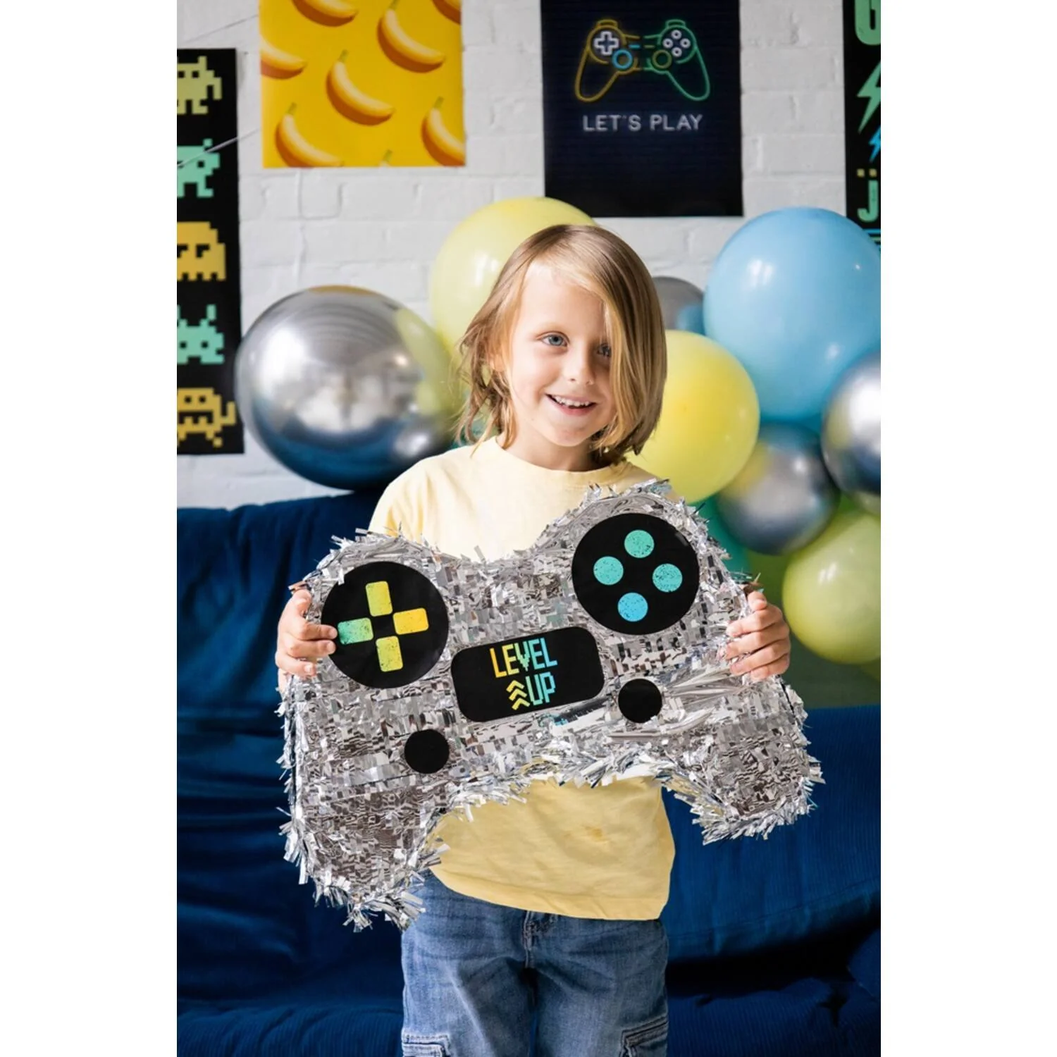 Level Up Gaming Birthday Party Piñata - 31 x 45 x 10 cm - Image 5