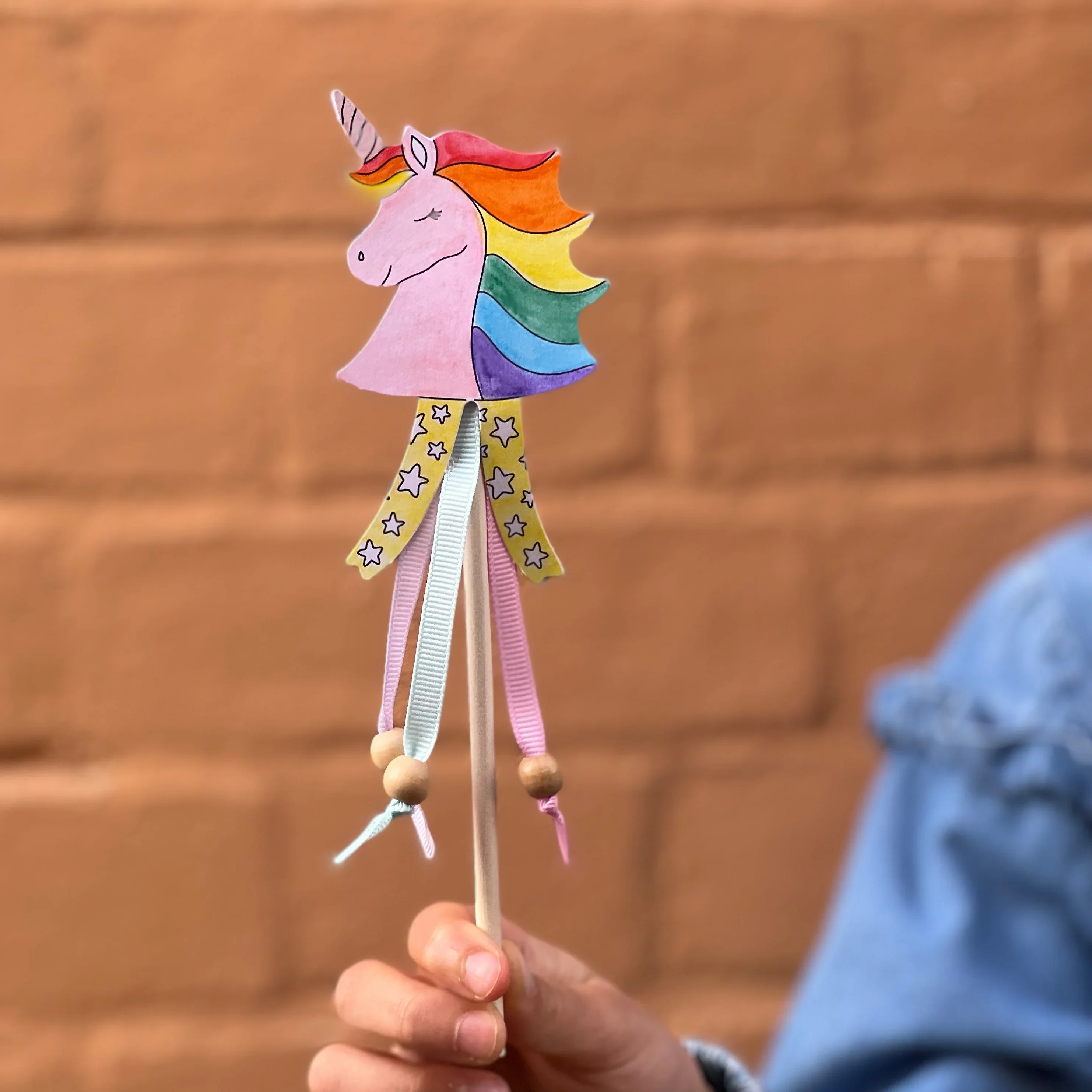 Make Your Own Unicorn Magic Wand - Image 4