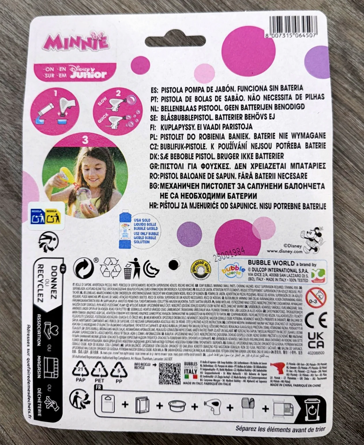 Minnie Mouse Bubble Gun with 60ml Bubble Tub - Image 2