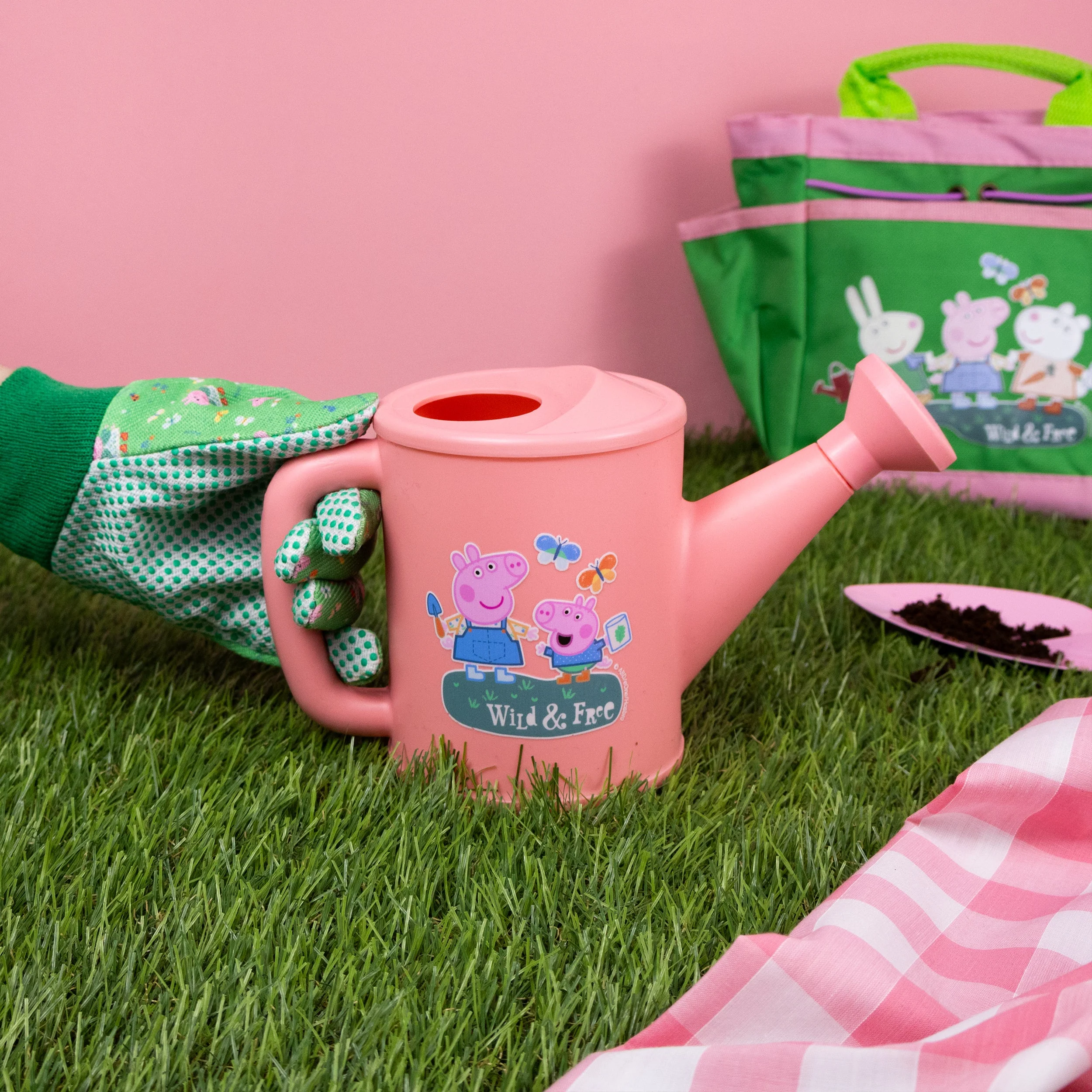 Peppa Pig Kids Gardening Set – 5 Piece Garden Tools with Gloves, Watering Can & Carry Bag – Outdoor Play for Children - Image 9