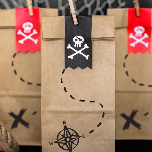 Pirates Kraft Party Treat Bags (Pack of 6) - Image 3