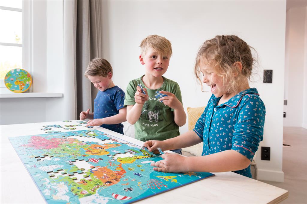 Scratch Puzzle XXL 150pcs – WORLD MAP - Image 6