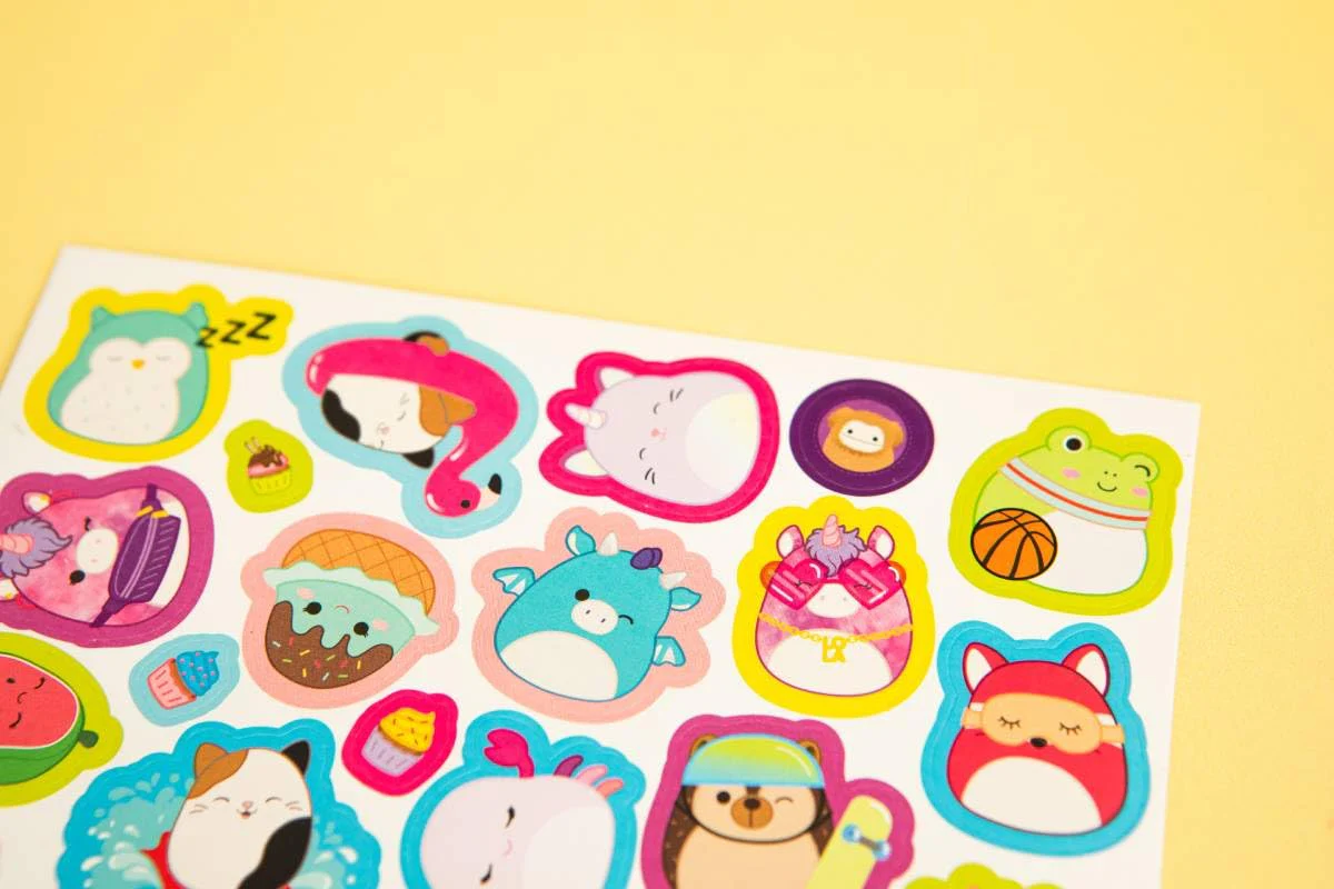 Squishmallows Activity Fun Case - Colour and Carry Kit - Image 6