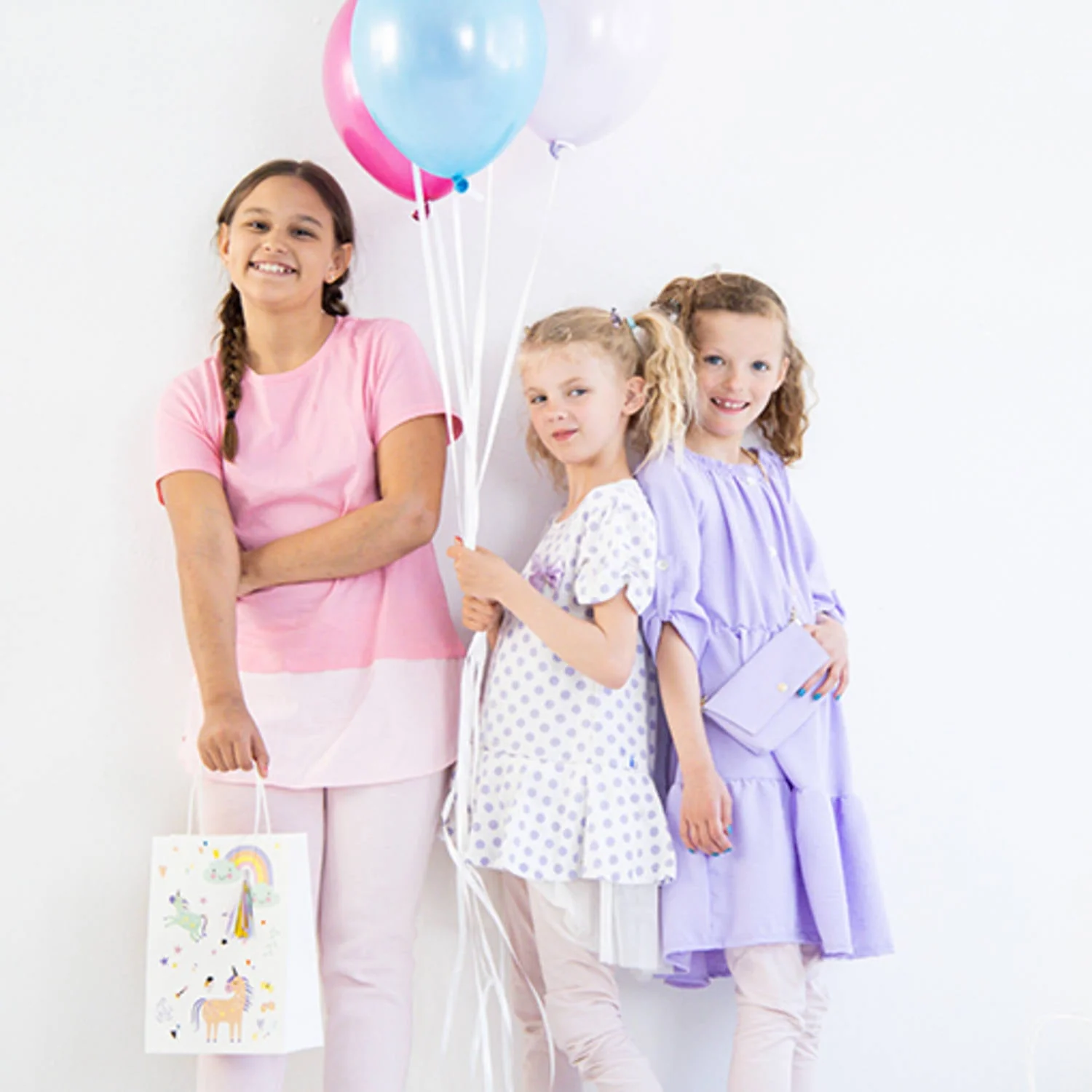 Unicorns & Rainbows Latex Birthday Party Balloons - (33 cm - 6 pieces) - Image 5